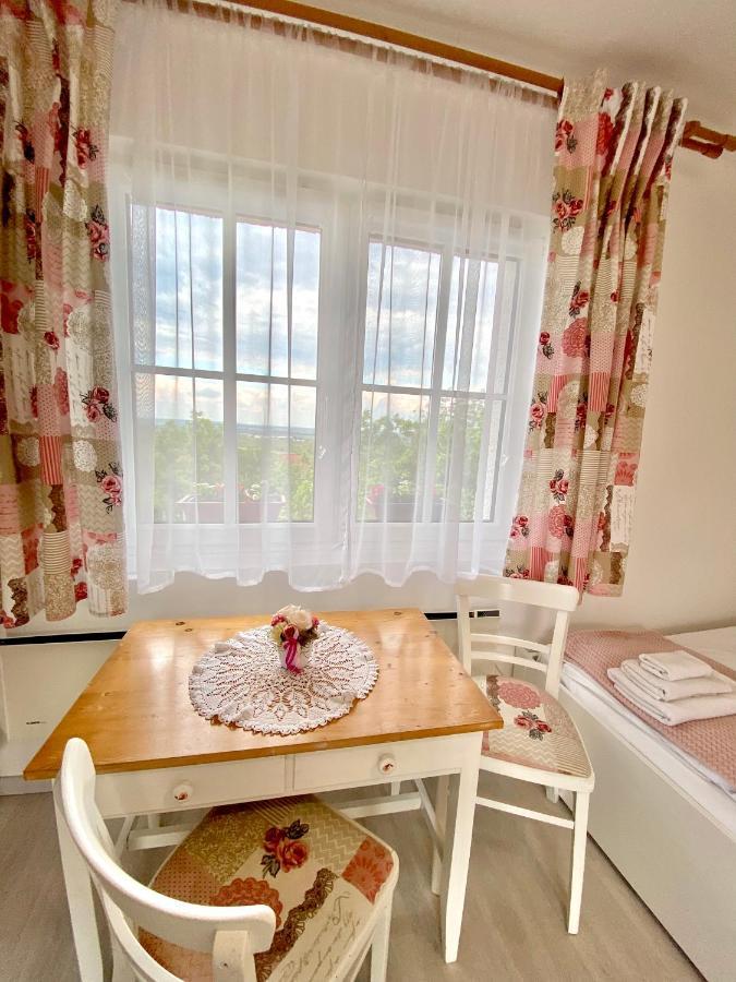 Hotel BorászPorta - Présház à Villány Extérieur photo